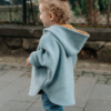pompom_poncho_blue_002 Poncho, baby blue