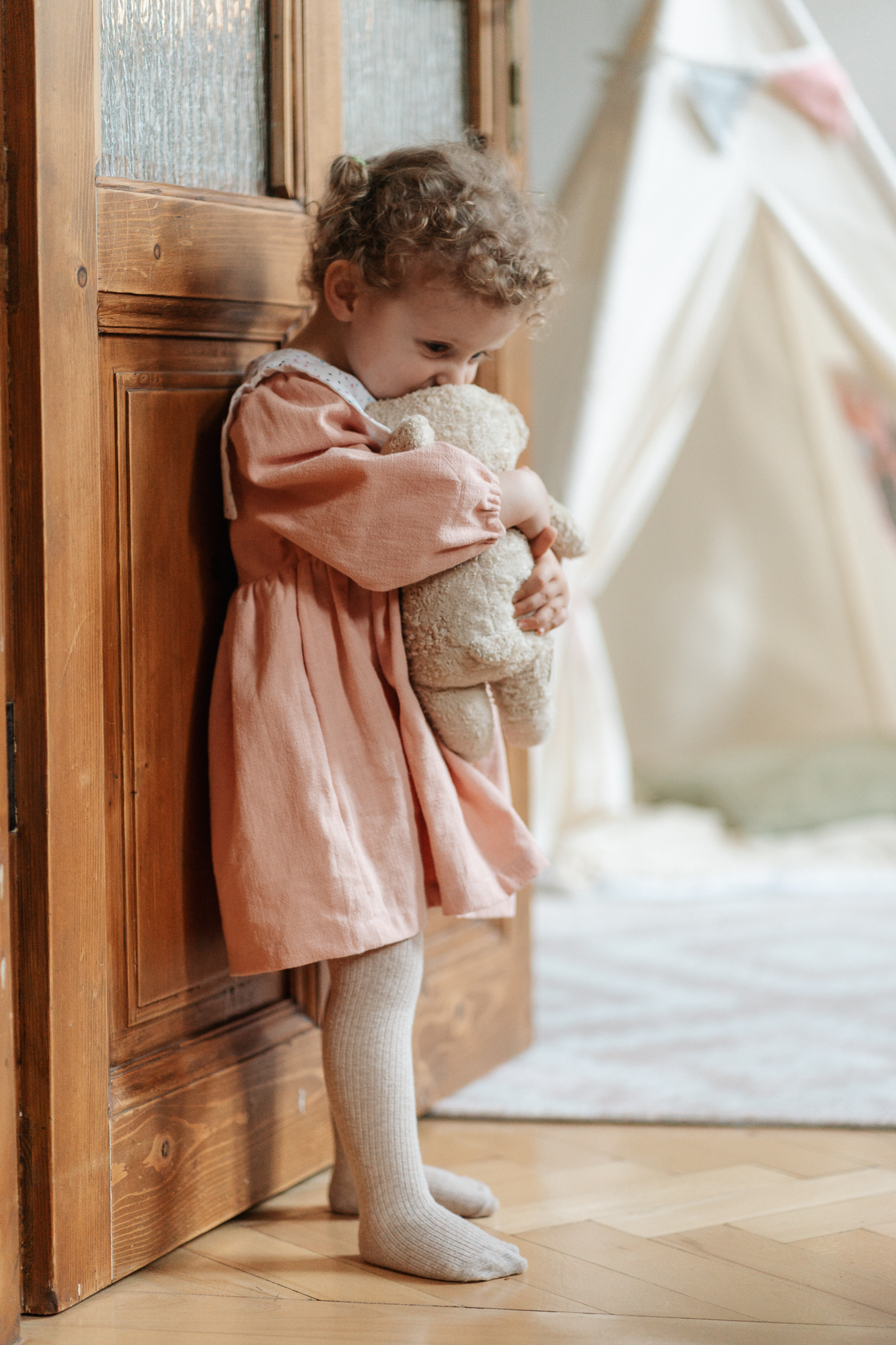 VLT09080.webp Rochiță cu guler - din bumbac prespălat, sand